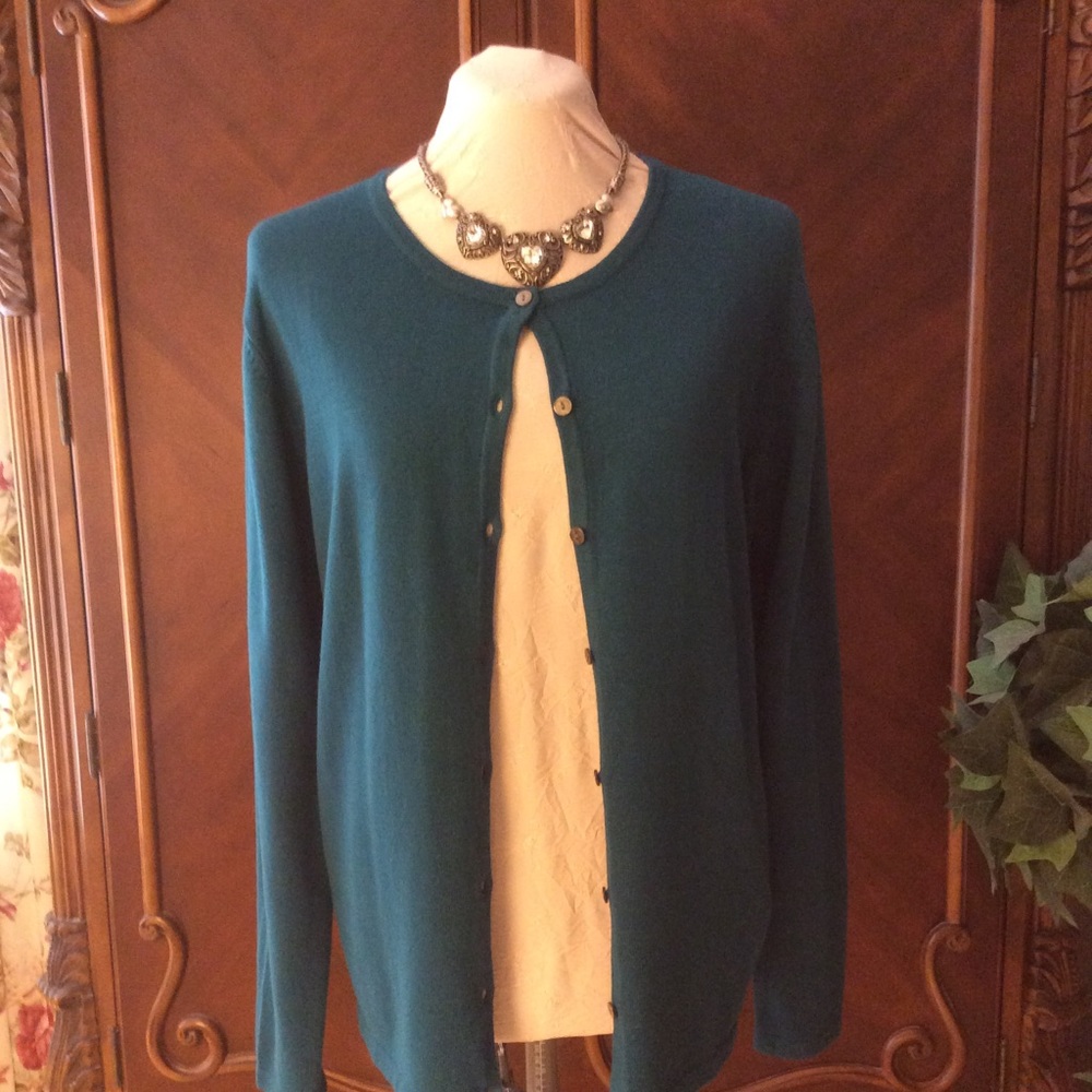 Liz Baker Cardigan 🎀 Size (XL) 🎀 Teal Color 🎀